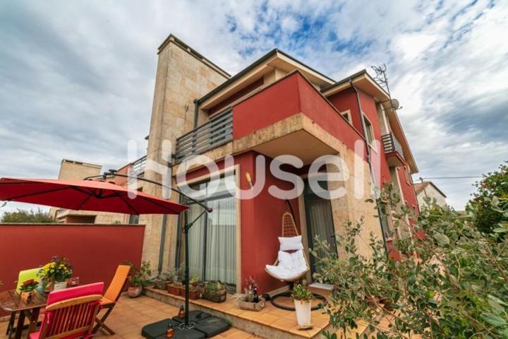 Casa en venta en Tomiño photo 0