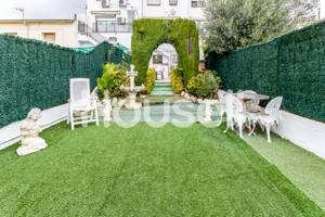 Casa en venta en Martorelles photo 0