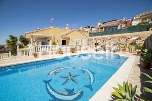 Casa en venta en Mutxamel photo 0