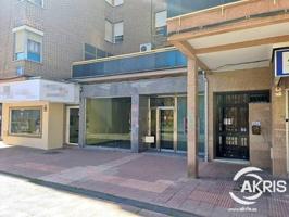 Local comercial en venta en Leganés, Avenida Doctor Mendiguchía Carriche, 28914 photo 0