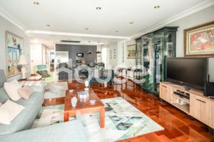 Piso en venta en Ourense photo 0