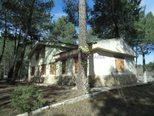 Chalet en venta en Cuenca, Colliga photo 0