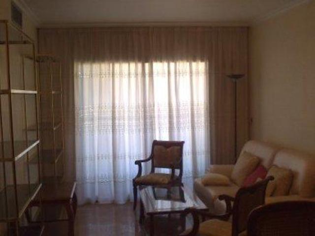 Piso en venta en Sevilla, San Bernardo-Buhaira-Huerta del Rey photo 0