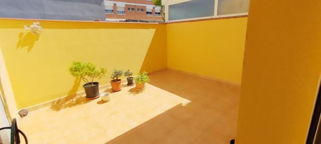 Adosada en venta en Cubelles, MOLI DE BAIX photo 0