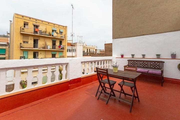 Aticos en venta en Barcelona, El Poble Sec - Parc de Montjuïc photo 0