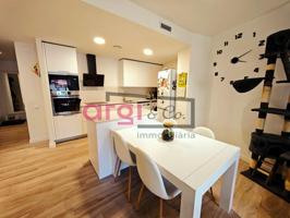 Piso en venta en Viladecans photo 0