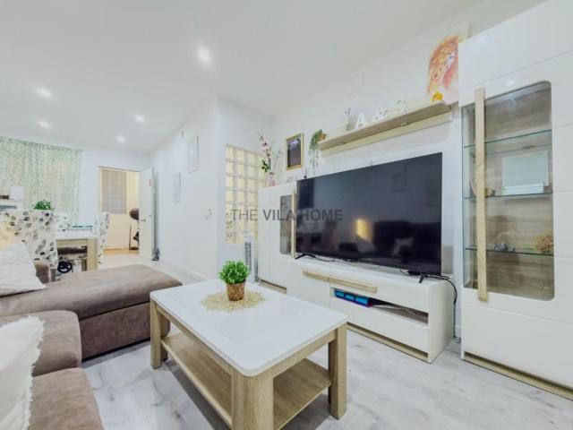 Adosada en venta en Vilanova i la Geltrú, La Geltru photo 0