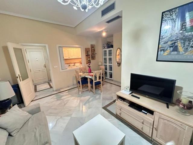 Piso en venta en Sevilla, Puerta Carmona-Puerta Osario-Amador de l photo 0