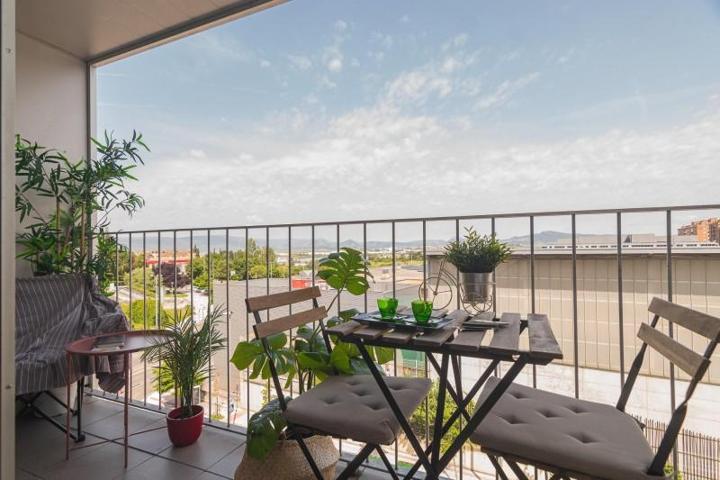 Piso en venta en Pamplona, Mendebaldea photo 0