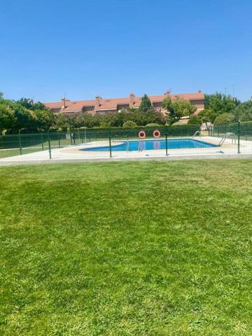 Chalet en venta en Illescas, Plaza Chipre, 45200 photo 0