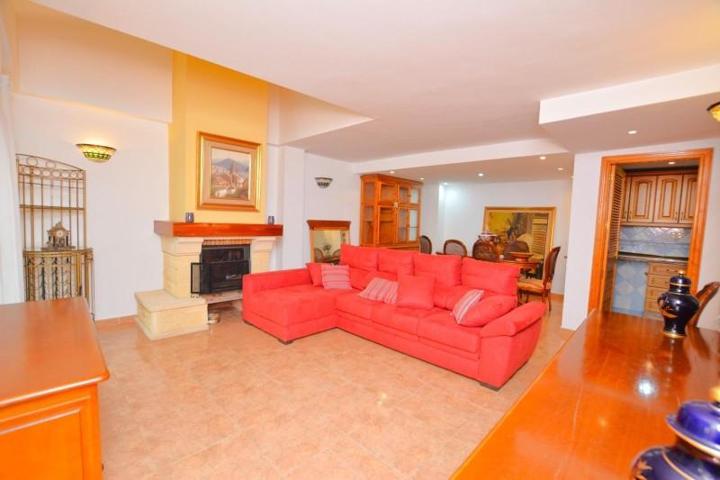 Duplex en venta en Benalmádena, Benalmádena Costa photo 0