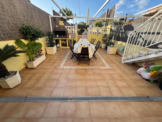 Adosada en venta en Calafell, Calafell Poble photo 0