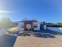 Chalet en venta en Málaga, El Chaparral photo 0