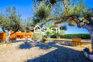 Casa con terreno en venta en Mont-ras photo 0