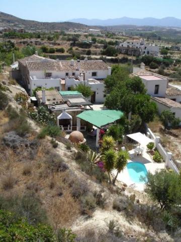 Casa con terreno en venta en Sorbas, Cariatiz photo 0