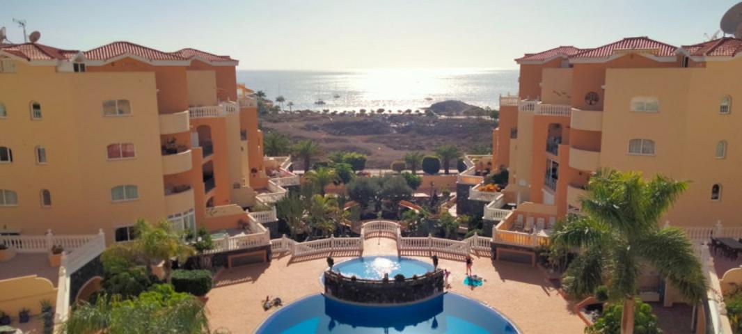Atico Duplex en venta en Arona, Los Cristianos photo 0