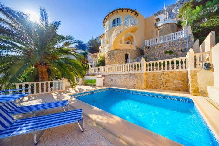 Chalet en venta en Calpe, La Marina Alta - Calpe-calp photo 0