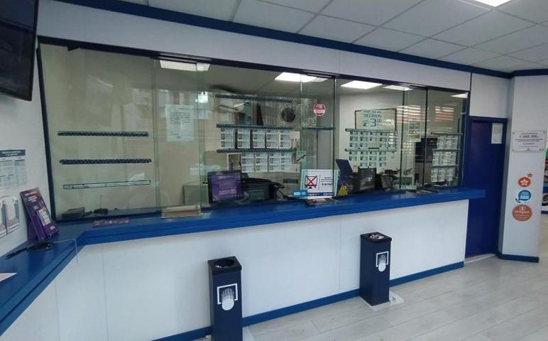 Local comercial en venta en Reus, Reus photo 0