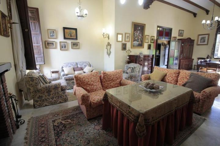 Chalet en venta en Castillo de las Guardas, Arroyo de la plata photo 0