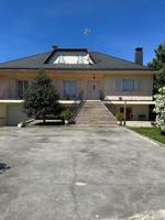 Chalet en venta en Cacabelos, Northern spain photo 0