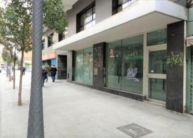 Local comercial en venta en Alcorcón, Plaza de la hispanidad photo 0