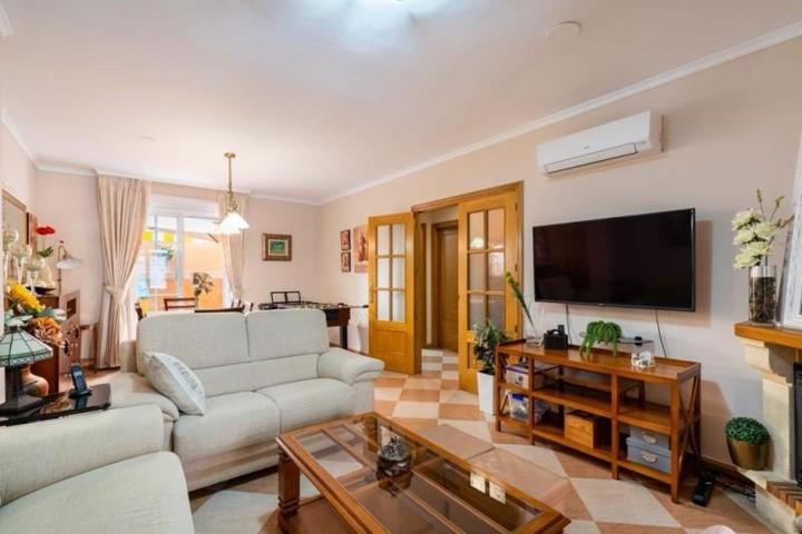 Adosada en venta en Roquetas de Mar, Sur photo 0