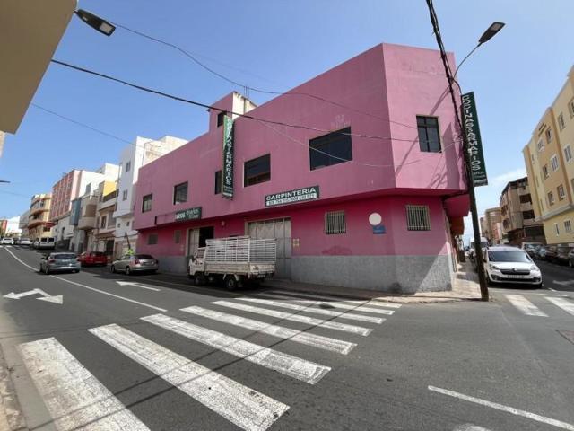 Edificio en venta en Santa Lucía de Tirajana, El Canario photo 0