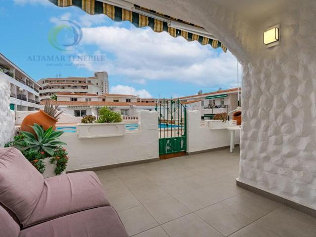 Bungalow en venta en Adeje photo 0