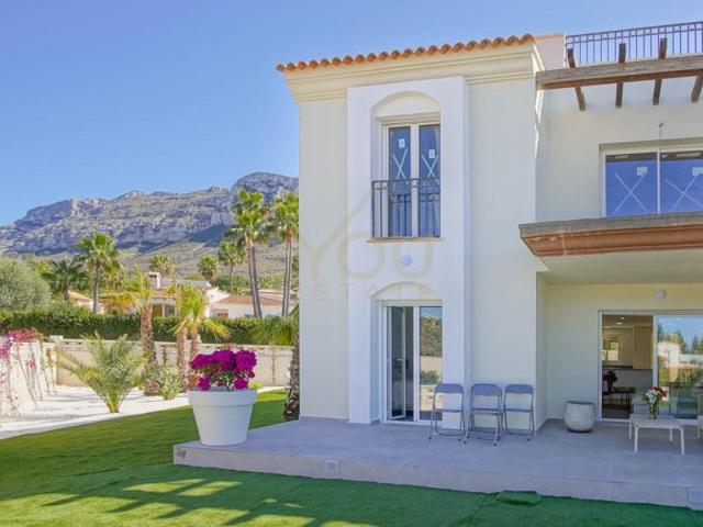 Apartamento en venta en Denia photo 0