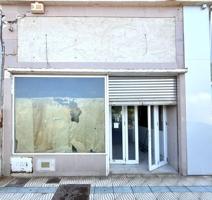 Local comercial en venta en Laredo, Laredo photo 0