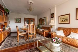 Piso en venta en Amurrio, AMURRIO photo 0