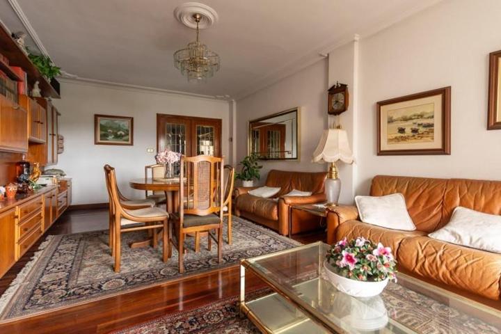 Piso en venta en Amurrio, AMURRIO photo 0