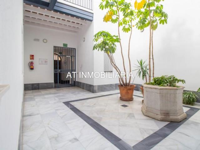 Piso en venta en Cádiz photo 0