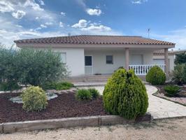 Chalet en venta en Tortosa, Jesús - Els Reguers photo 0
