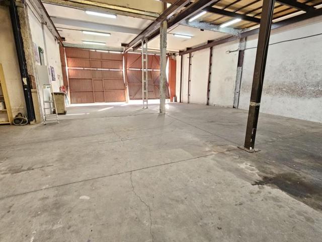 Nave industrial en venta en Alcobendas, Alcobendas photo 0