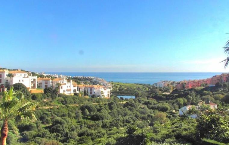 Piso en venta en Alcaidesa, Rivera de la Vea, 11360 photo 0