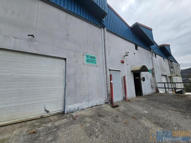 Edificio en venta en Lezo photo 0