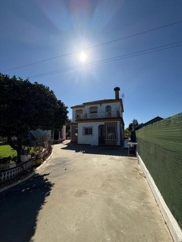Chalet en venta en Chiclana de la Frontera, La rana verde photo 0