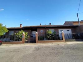 Chalet en venta en Almenar, Centre photo 0