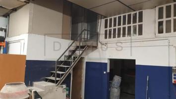 Nave industrial en venta en Sabadell, ZONA HERMETICA photo 0