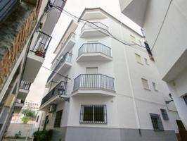 Edificio en venta en Tolox photo 0