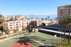 Piso en venta en Alicante photo 0