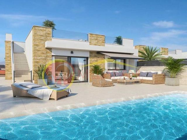 Chalet en venta en San Fulgencio photo 0