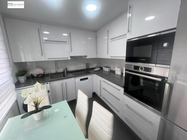 Piso en venta en León, León photo 0