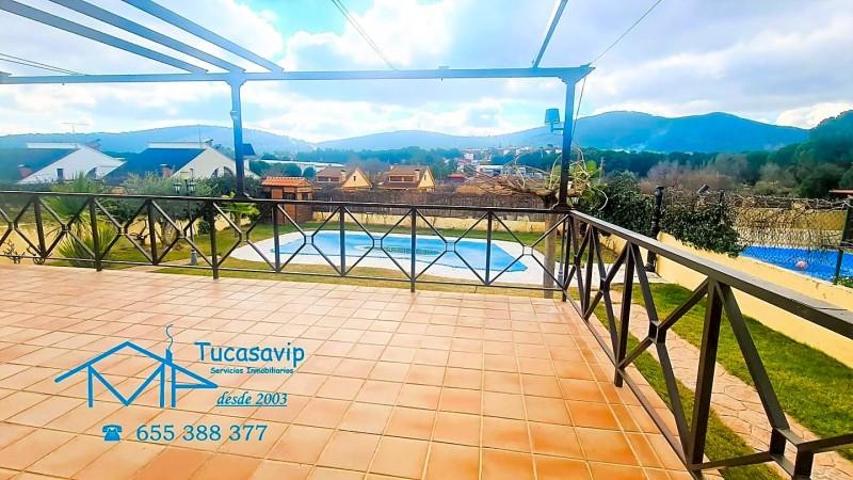 Chalet en venta en Pelayos de la Presa photo 0