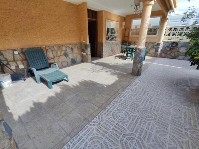 Bungalow en venta en Benidorm, Rincon de Loix Llano photo 0