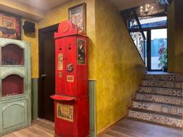 Local comercial en venta en Terrassa, CENTRE photo 0