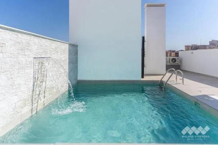 Piso en venta en Málaga, Calle Cataluña, 29009 photo 0