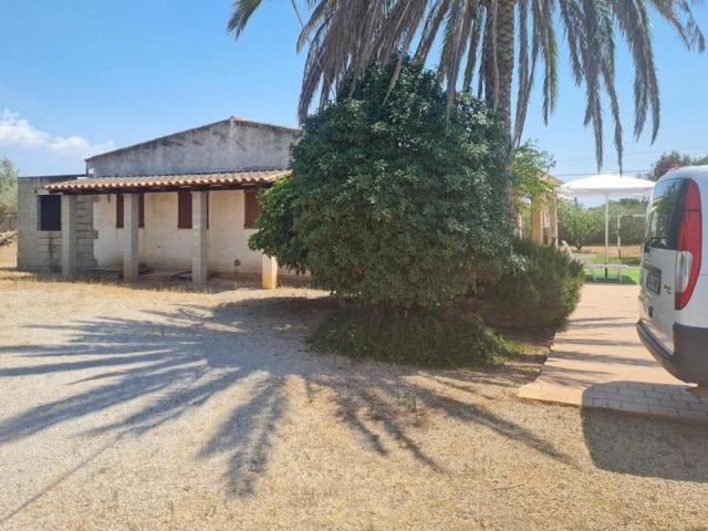 Casa con terreno en venta en Llucmajor, Son Marroig photo 0