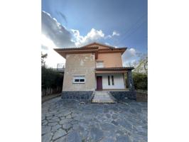 Casa en venta en Santa Eulàlia de Ronçana photo 0